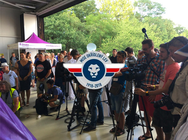 Mediální komunikace sólového obletu světa — Mise Okřídlený lev